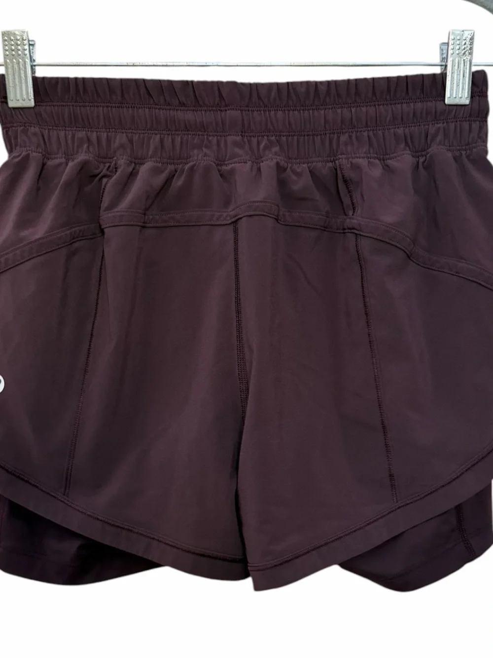 Lululemon Hotty Hot High Rise Lined 2.5